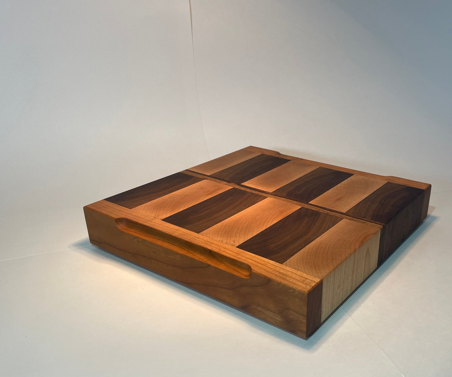 Wide Checker Cutting Board with Finger Grooves