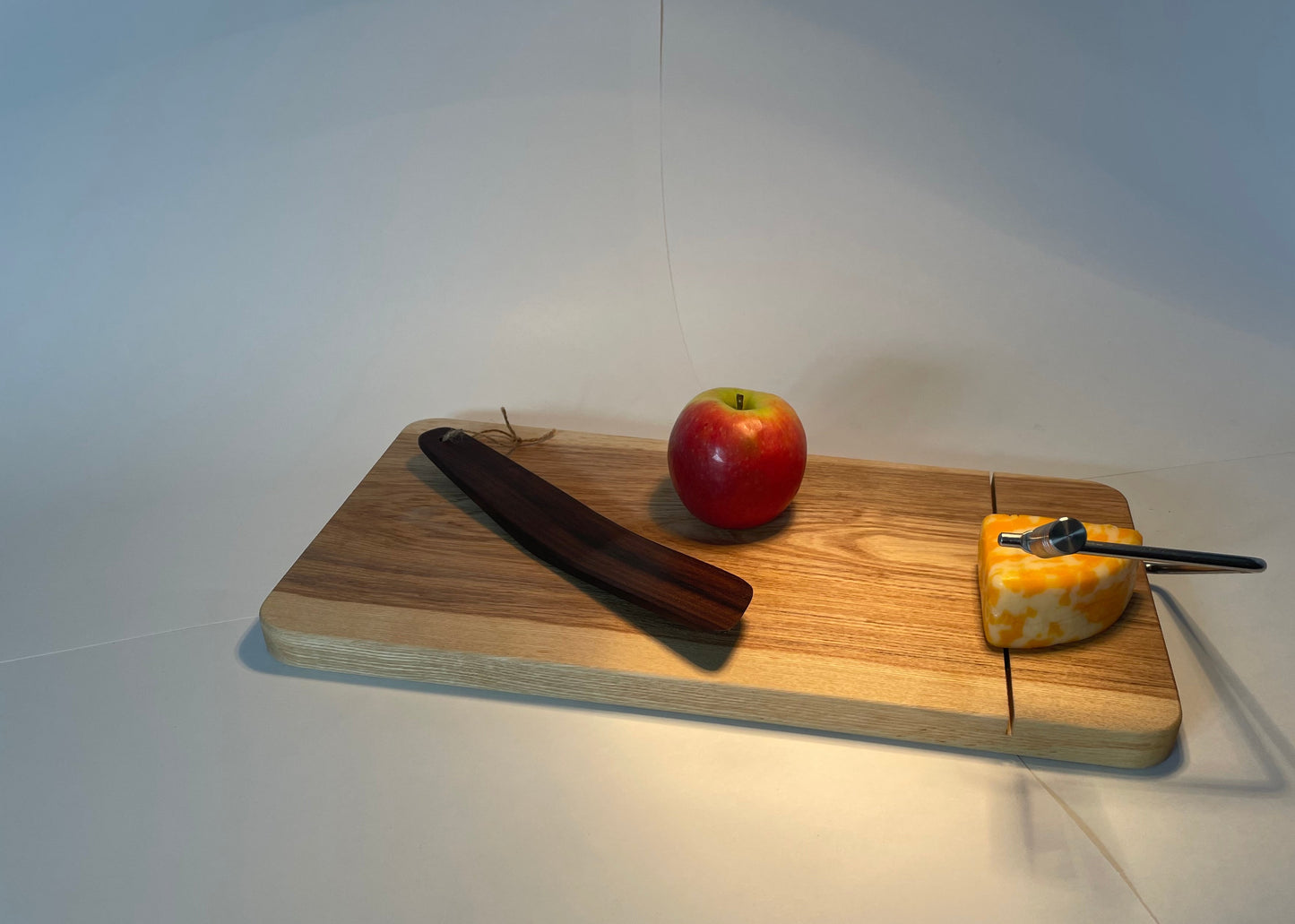 Light Cheese Cutting Board - Medium