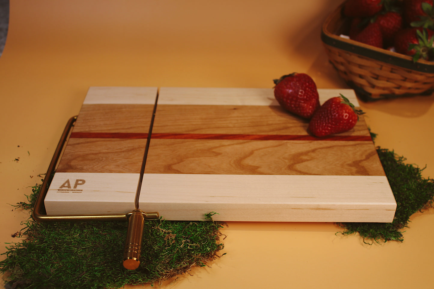 Gold Cheeseboard Slicer (Lefty)