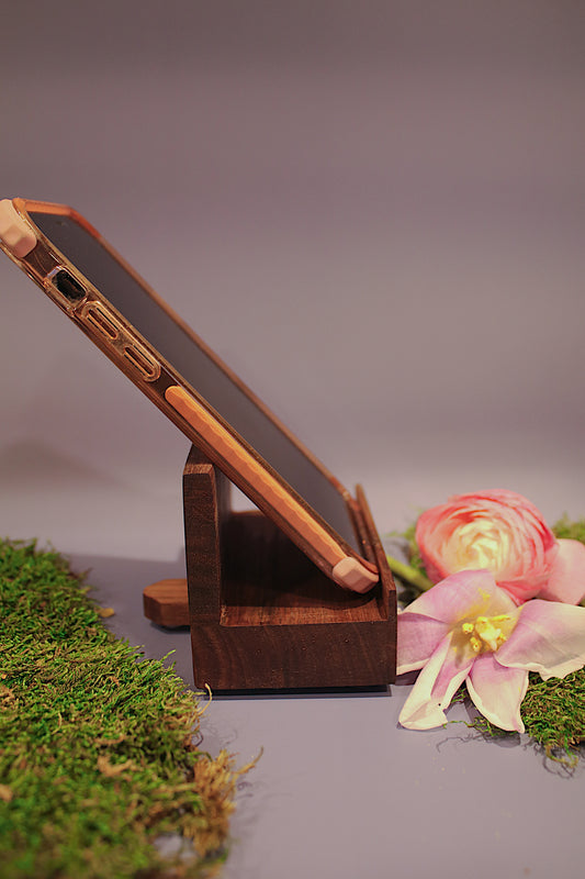 Walnut Phone Stand (Second Edition)