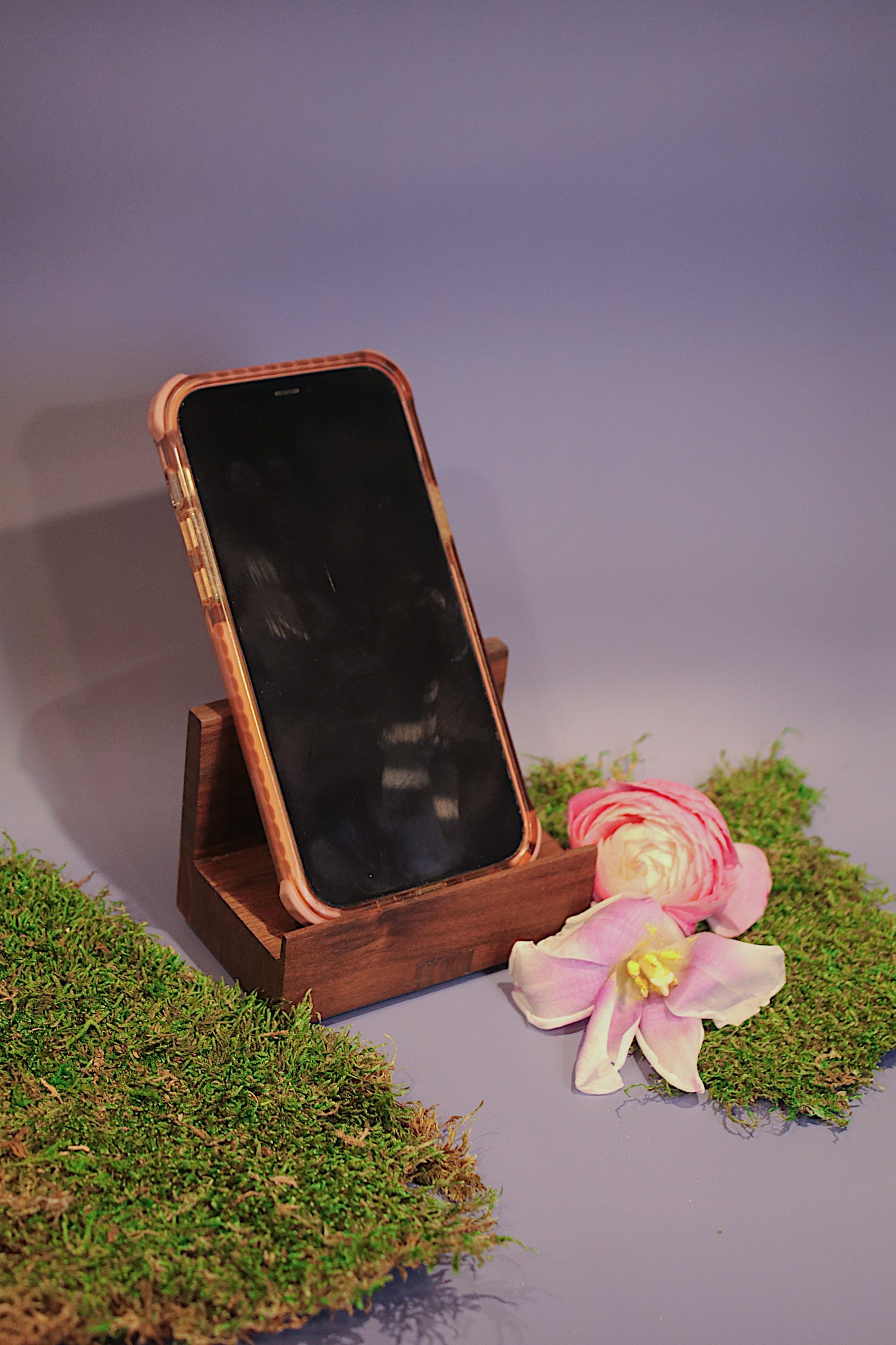 Walnut Phone Stand (Type 2)