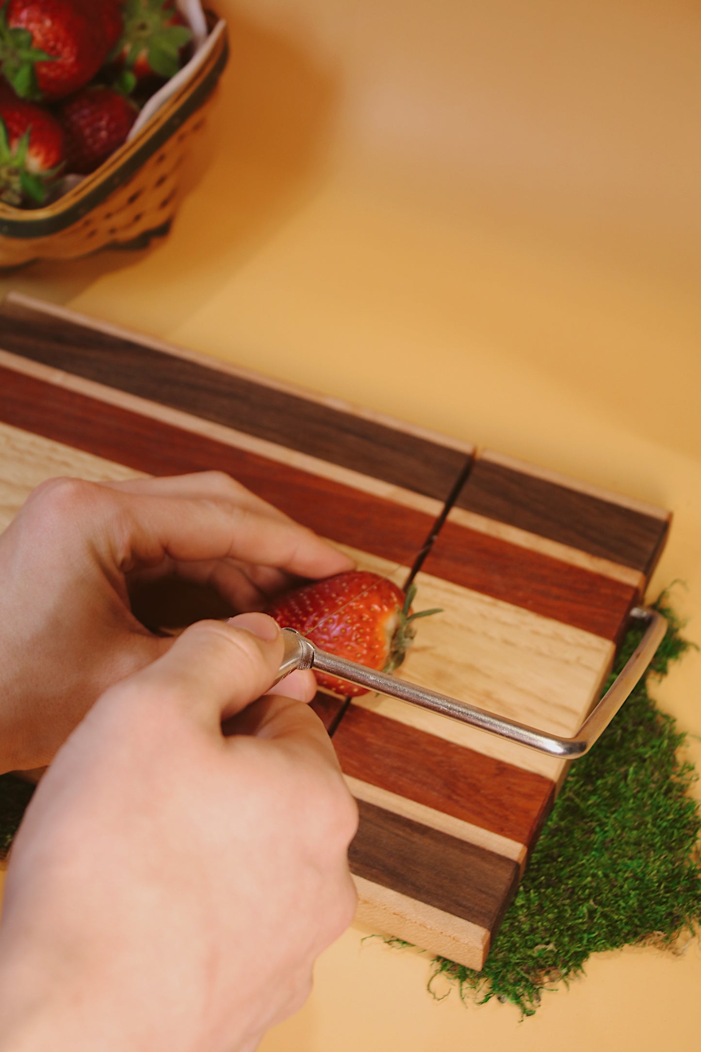 Silver Cheeseboard Slicer (Righty)