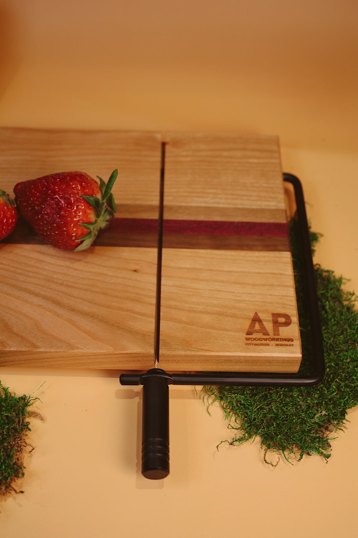 Purple Heart Stripe Cheeseboard Slicer